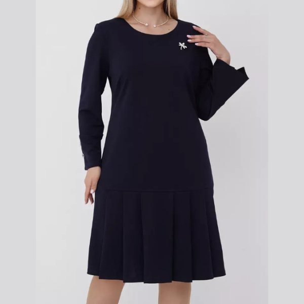Eleganta plisēta kleita ar pogām