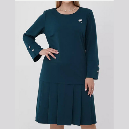 Eleganta plisēta kleita ar pogām