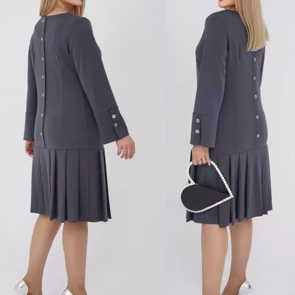 Eleganta plisēta kleita ar pogām